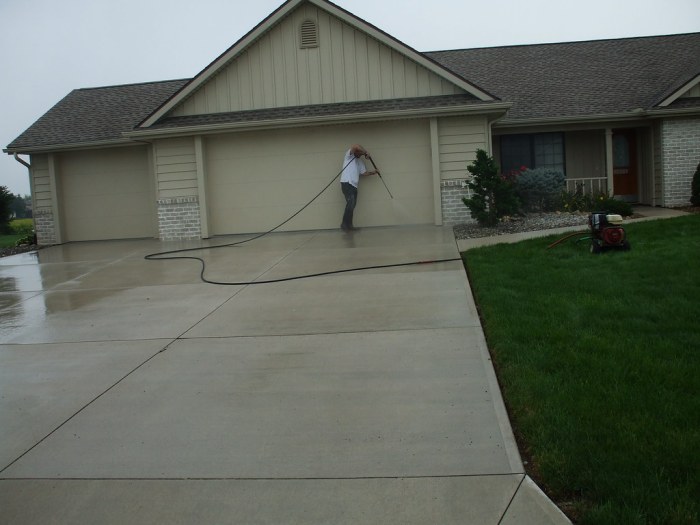 Pressure Washing Driveway - Lima OH | www.supremecrete.com | Decorative ... Pressure Washing Driveway - Lima OH | www.supremecrete.com | Decorative ...